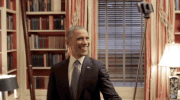 obama-selfie-stick